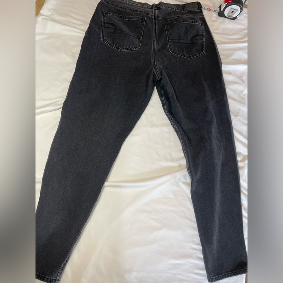 American Eagle 14 LONG MOM JEANS 👖(2402) - Picture 11 of 11